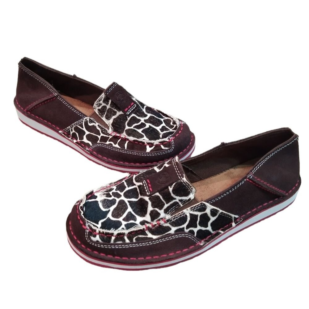NWOB Ariat Cruiser Giraffe Slip On Loafer Shoes